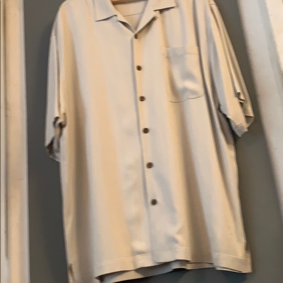 Vintage Tommy Bahama 100% Silk Shirt - Picture 2 of 7